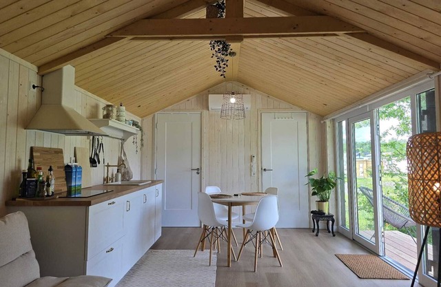 Tiny House Drents-Friese Wold with terrace and parking lot