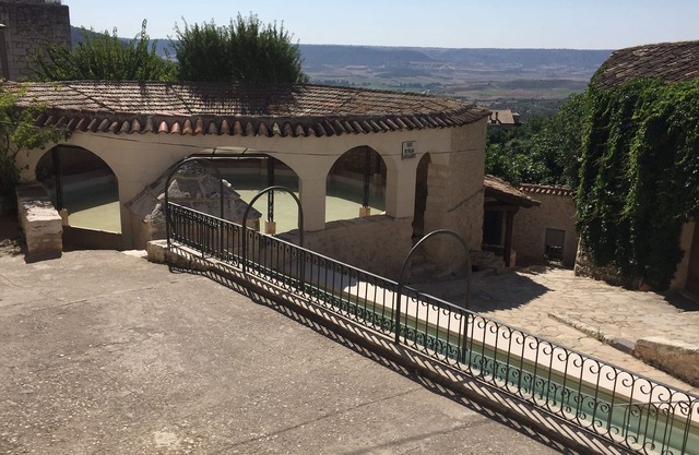 TIO MORA RURAL HOUSE, special for children and 40 minutes from Madrid