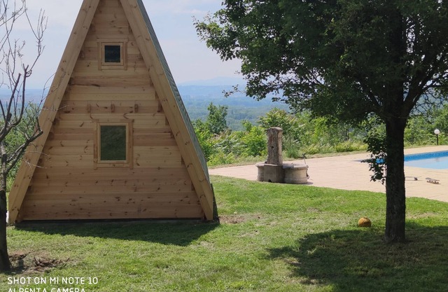 Tipi view Lyon swimming pool and spa
