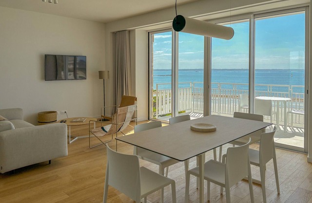 Toenno T3 · T3 Luxury Apartment with Sea View