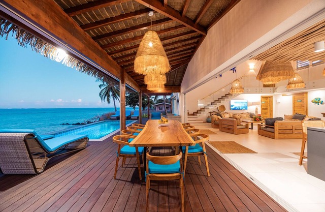 Tohora by Tahiti Homes 5-bedroom beachfront villa with swimming pool.