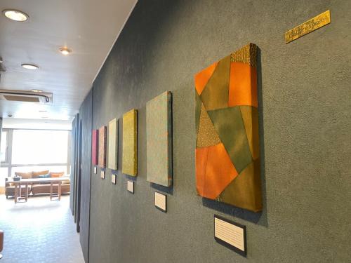 Tokyo Gallery Stay 駅1分で貸切 8人OKのアーティスト制作のベッド 桜を見下ろせる部屋 商店街で賑やか