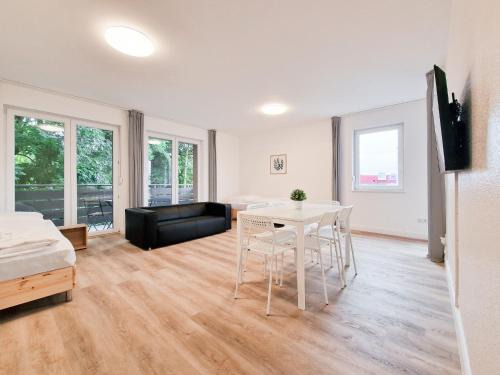 Tolstov Apartments - 4 Room Apartments - 30 Min Messe DUS