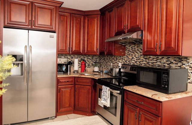 Tonel Paradise 1BR-1BTH with hot tub