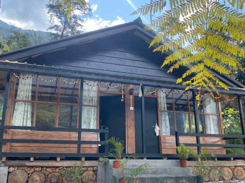 Tongdenlee homestay