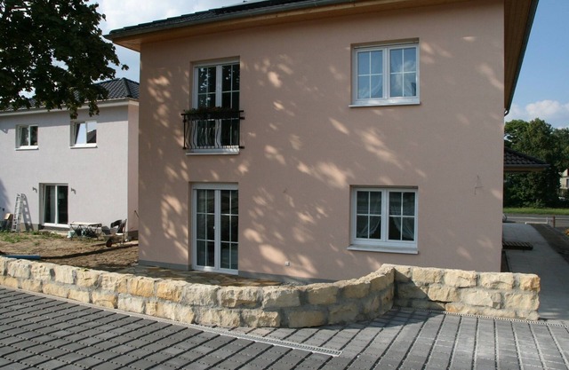 Top vacation home with 3 separate apartments, 10 to max. 16 pers. (surcharge from 11.p.)
