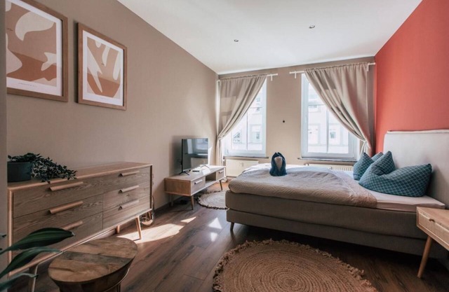 Topmodern - Ferienwohnung direkt am Rosarium