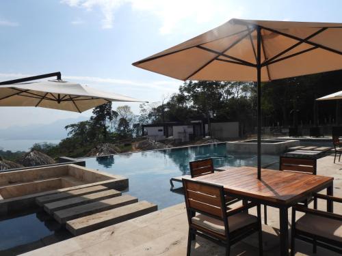 Topowa Club House Resort