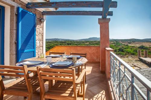 TORO FLAT IV 30' Porto Cervo, Free Parking & PRIVATE TERRACE