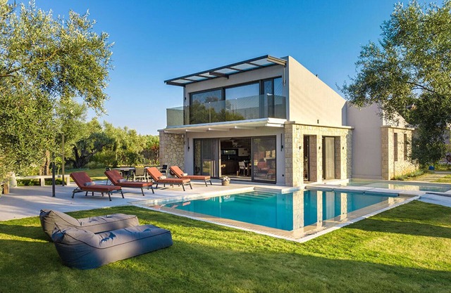 Torretta - Gaia - Three Bedroom Villa, Sleeps 6
