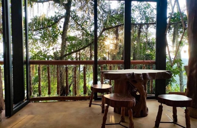 Total Relaxation Beautiful Family Cabin with Swimming Pool