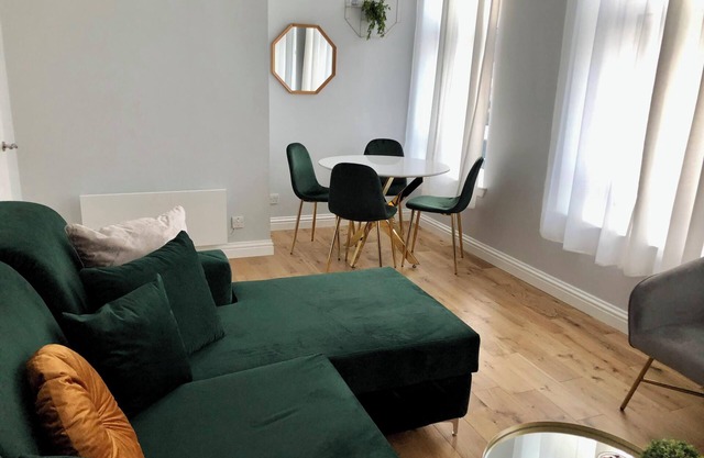 Town View 44D Mill St