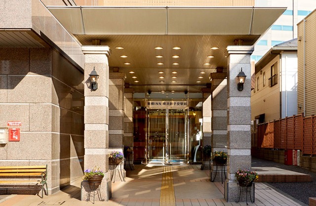 Toyoko Inn Yokohama Shinkoyasu Ekimae