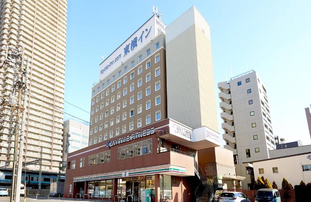 Toyoko Inn Yokohama Shinkoyasu Ekimae