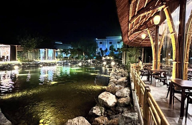 TRA LINH HOTEL