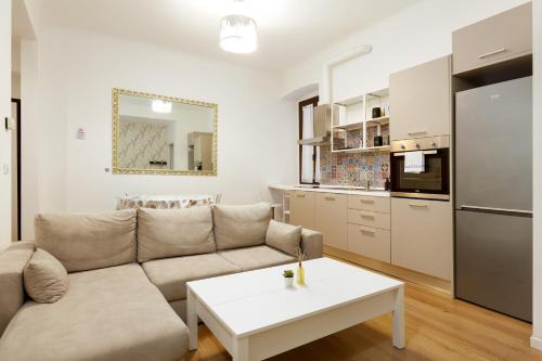 Tra mare e città, suite Neruda a Trieste