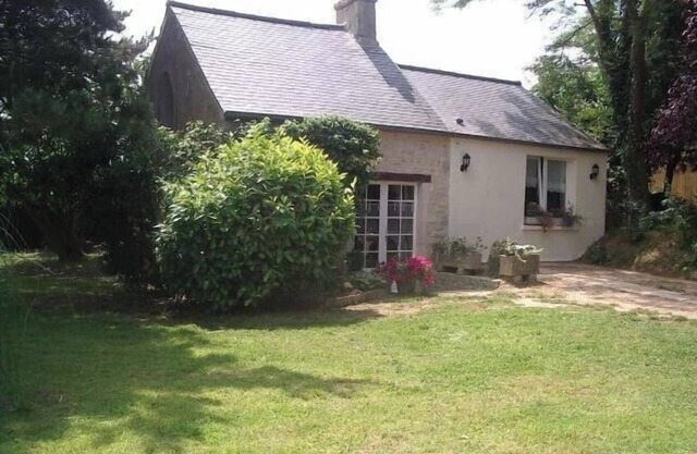 Tracy sur Mer. Charming little gîte, completely renovated.