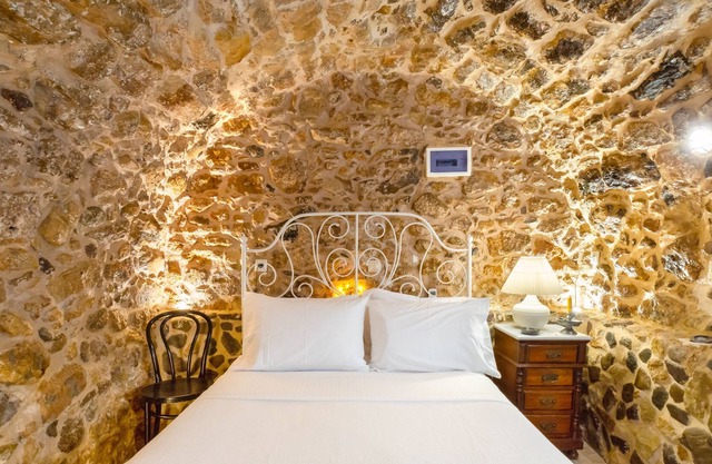 Traditional Cretan Stone House In Piskokefalo Wi-fi