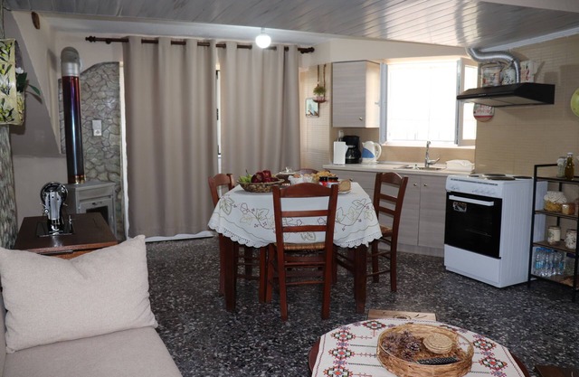 Traditional houses a breath of fresh air from Manikia 'PetzlRocTrip'