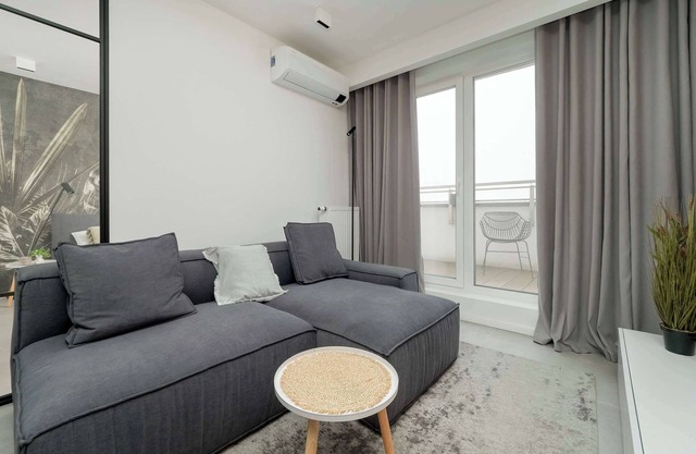Tramwajowa 17B | Prestige Apartment | Parking