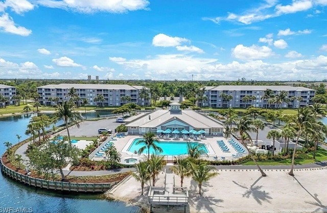 Tranquil 2-bedroom condo with AC, fitness room in Fort Myers