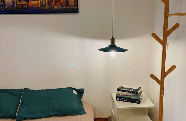 Tranquil apartment with AC in vibrant centre of Hà Nội