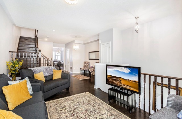 Tranquil Oasis ~ Spacious 4BR ~ Mississauga