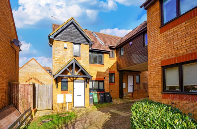 Tranquil Retreat in Milton Keynes