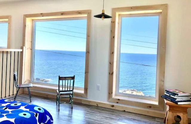 Tranquil Tides: ArtBonavista Coastal Hideaway