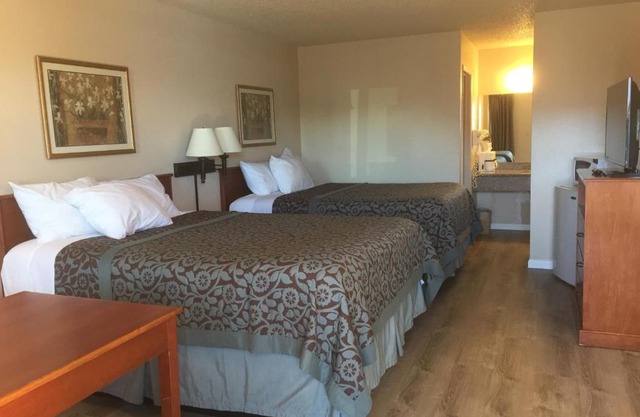Travel Inn - Mesa