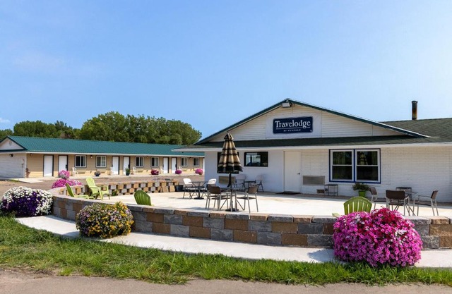 Travelodge by Wyndham Spirit Lake/Okoboji