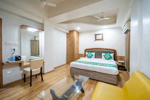 Treebo Kamal Regency