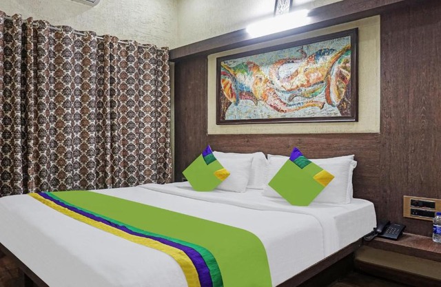 Treebo Trend Dwarkadhish