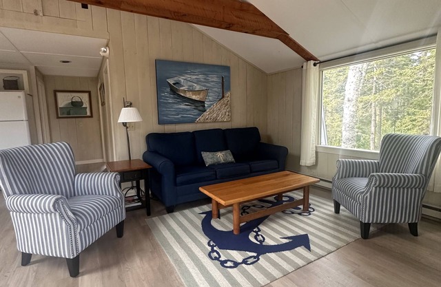 Treetop retreat with access to kayaks and rowboat near Acadia National Park