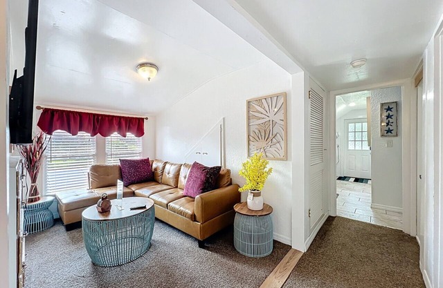 TreeTop Villa - Minutes to Downtown and Winter Park