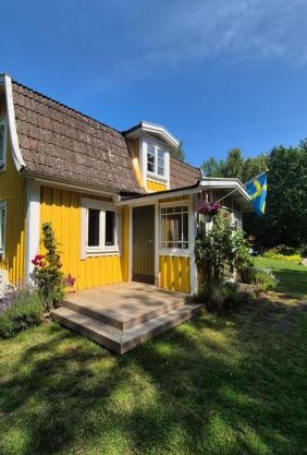 Trevliga stugor i Torhamn, perfekt för familjer