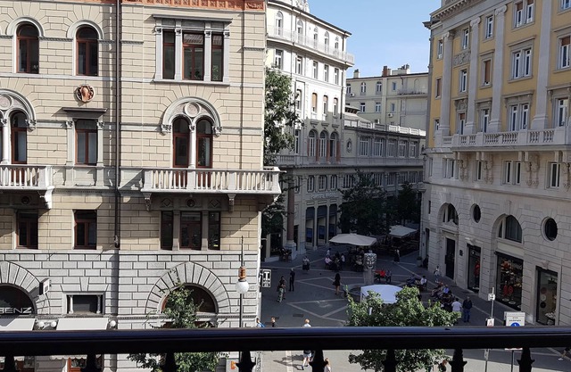 Trieste Center Rooms & Apartments