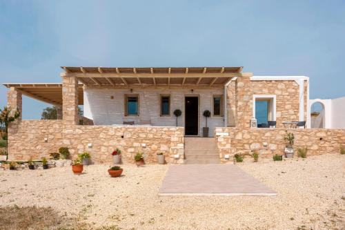 Trip's House: εξοχικό σπίτι με θέα στη θάλασσα.