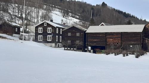 Trivelig Stabbur på Lånke Gård