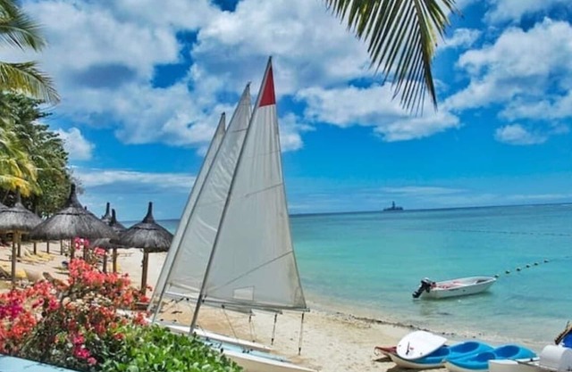Tropical comfort with your family in Trou aux Biches