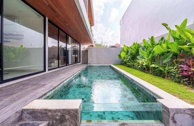 Tropical Escape ,3 Bedroom Villa near Canggu