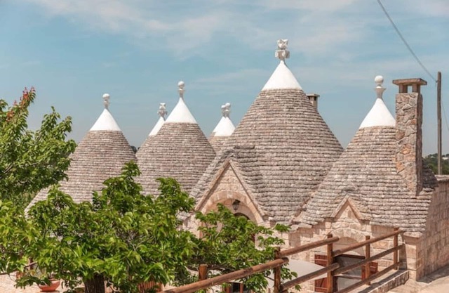 Trulli cottage with swimming pool Valle d'Itria