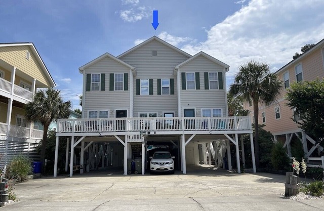 Tucked Inn 2.0 - Walk to Beach Triplex in Surfside Beach