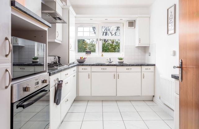 Turnberry Serviced Apartments