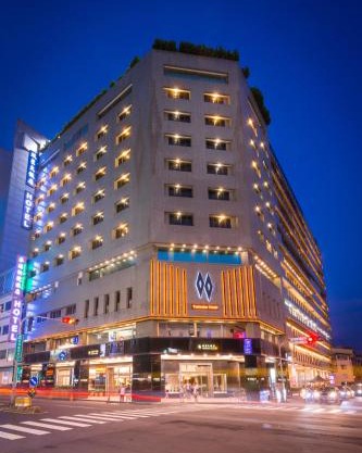 Twinstar Hotel