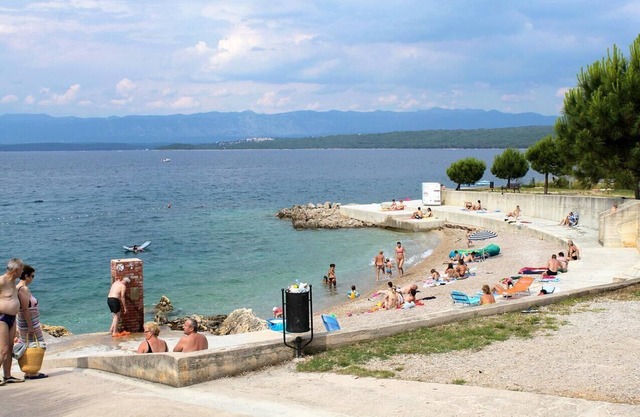 Two bedroom apartment with balcony Porat, Krk (A-22188-a)