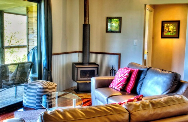 Two-Bedroom Cabin at The View - Acacia