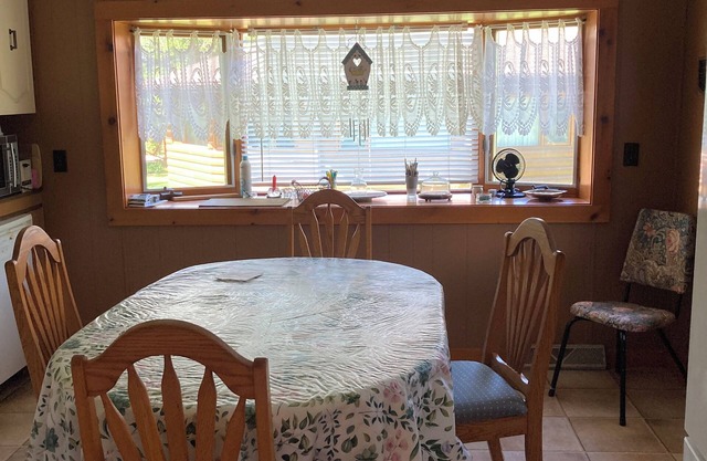 Two Bedroom Cottage near St Malo Provincial Park. Only 5 min. walk to the beach