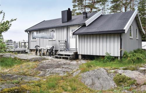 Two-Bedroom Holiday Home In Rygge