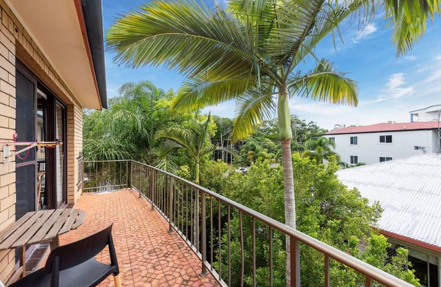Two Bedroom Torquay Esplanade Escape